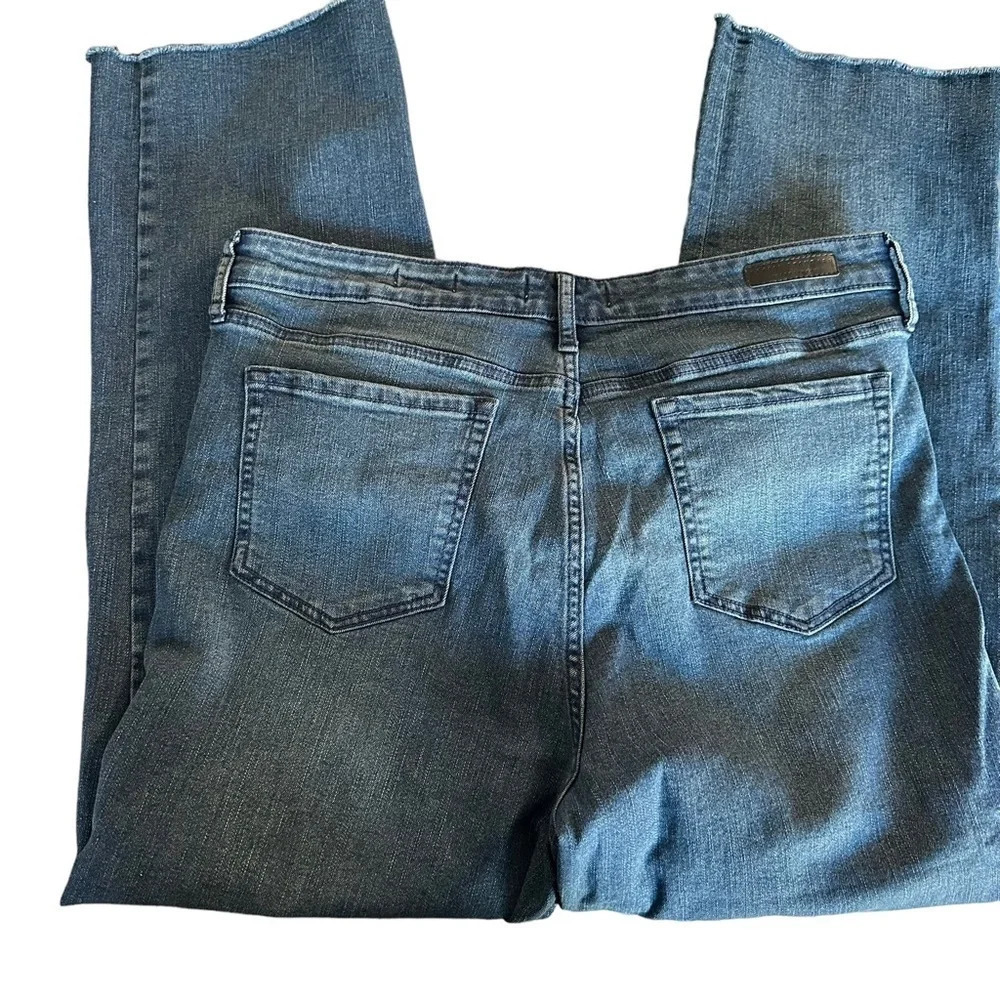 Social Standard by Sanctuary women's size 14, high rise crop straight, raw hem - Picture 2 of 6